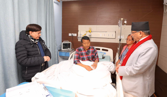 PM Dahal reaches Sumeri Hospital to inquire about leader Pun’s health