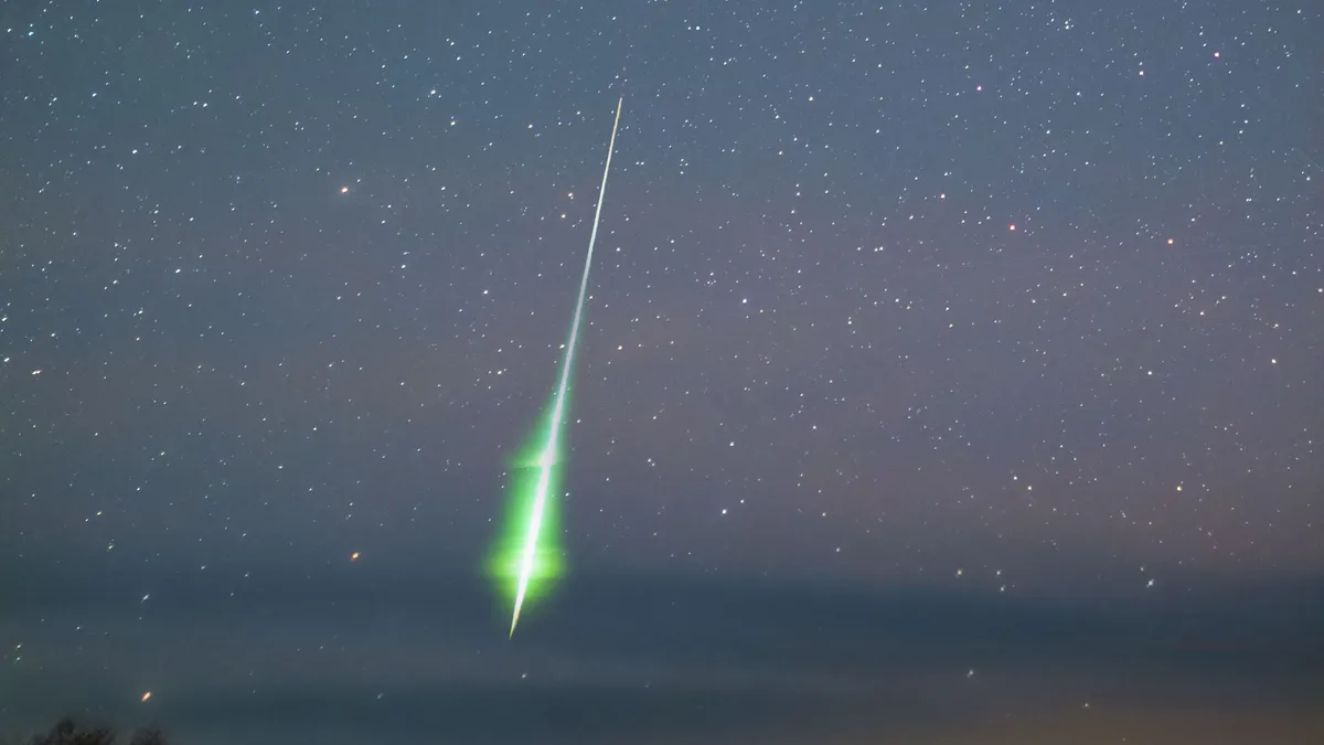 Rare green comet will be visible in the sky tonight