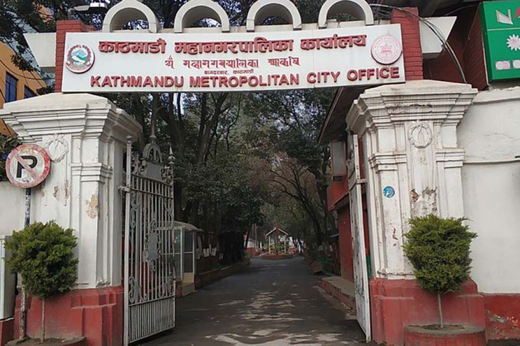 KMC gives seven-day ultimatum to remove temporary structures inside Lalita Niwas