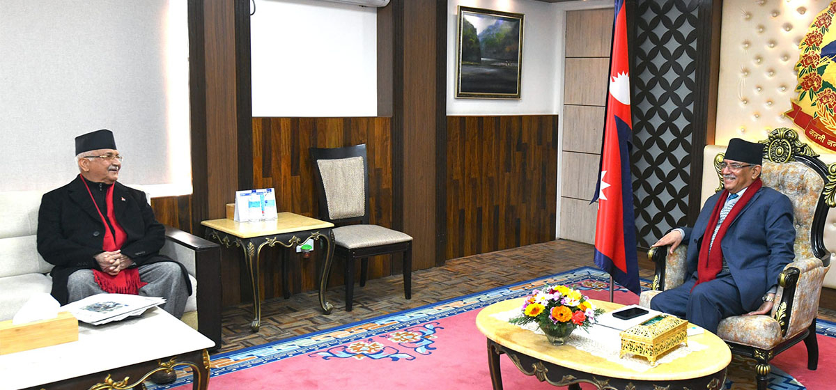 PM Dahal, UML Chair Oli discuss contemporary political affairs