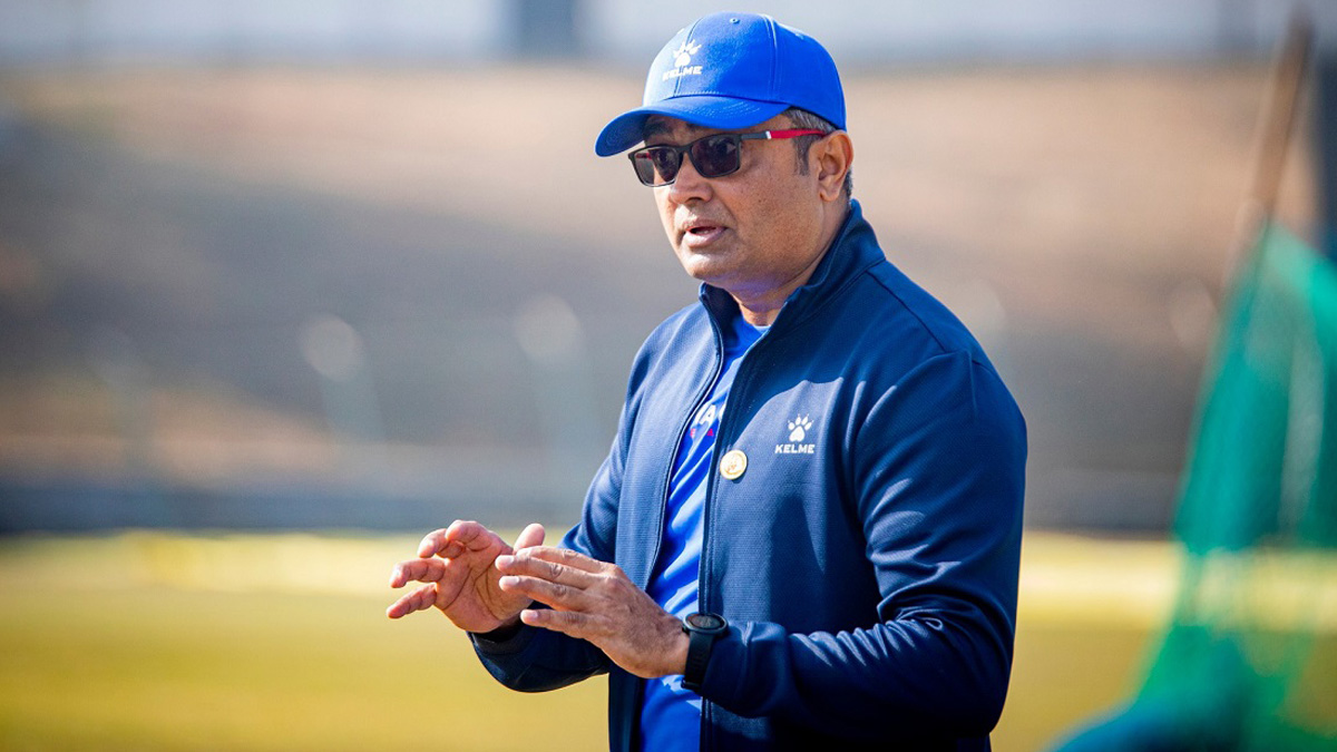 Desai appointed new coach of national cricket team