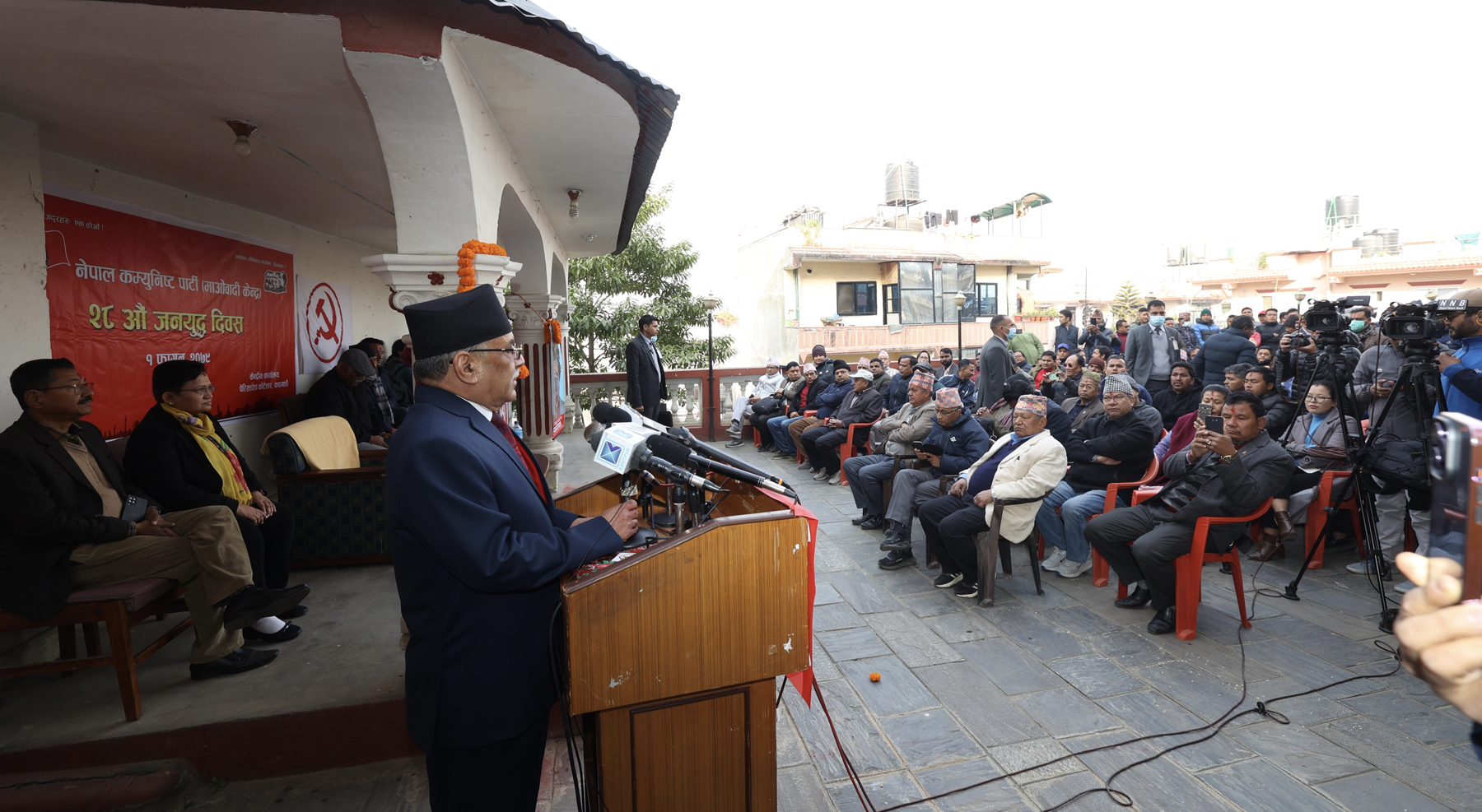 Prime Minister Dahal insists on unity among Maoist forces