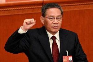 Li Qiang: China elects Xi Jinping ally as premier