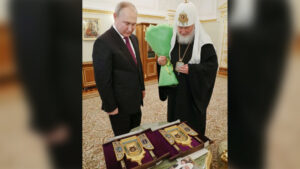 Putin gifts historic treasures to church amid Ukraine campaign