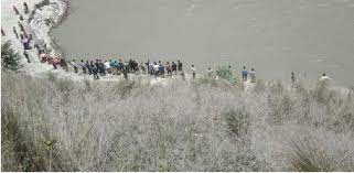 Three persons go missing as jeep plunges into Sunkoshi river