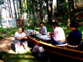 Feature News: ‘Dunga Chiya Ghar’, the boat teahouse, offering taste of art, music and literature
