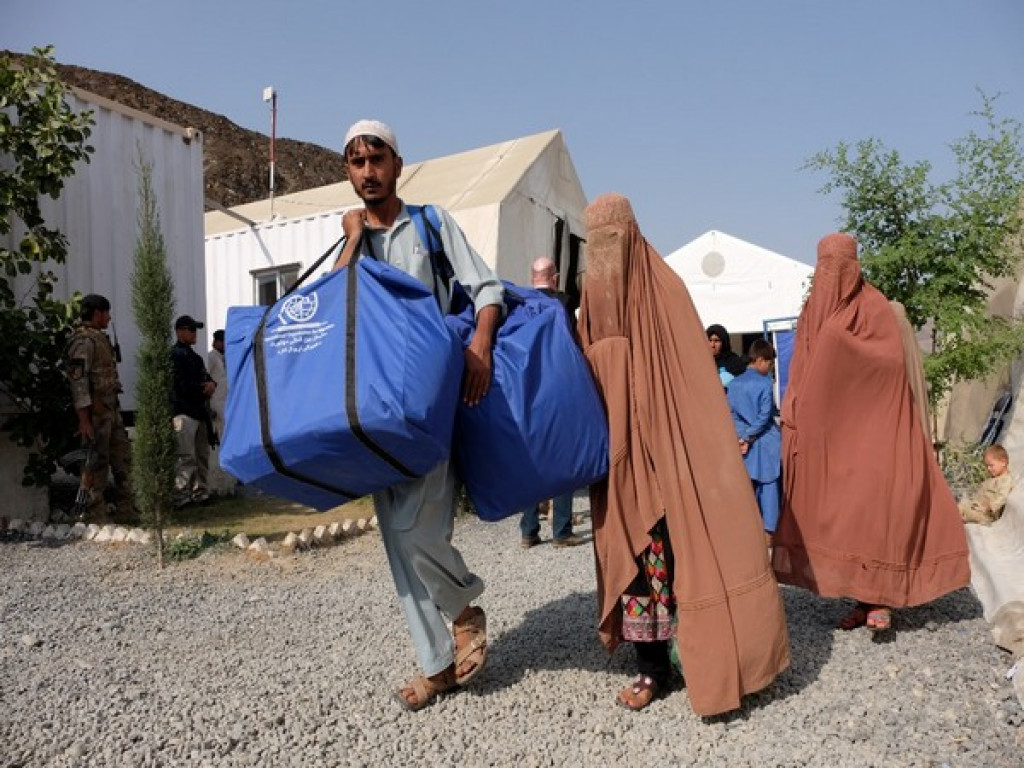 Pakistan deports more than 530 Afghan refugees to Afghanistan