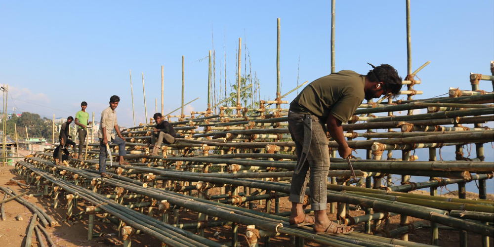 Temporary parapet for maiden Ilam Gold Cup