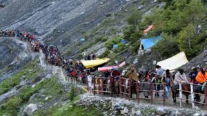 Pilgrims heading towards Kailash Manasarovar stranded