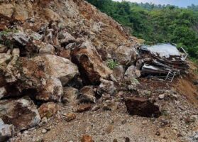 Tamghas-Ridi-Wamitaksar road blocked after landslide