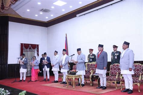 Province Chiefs take oath of office before President