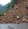 Landslide blocks roadway to Kathmandu