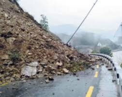 BP Highway again disrupted by landslide