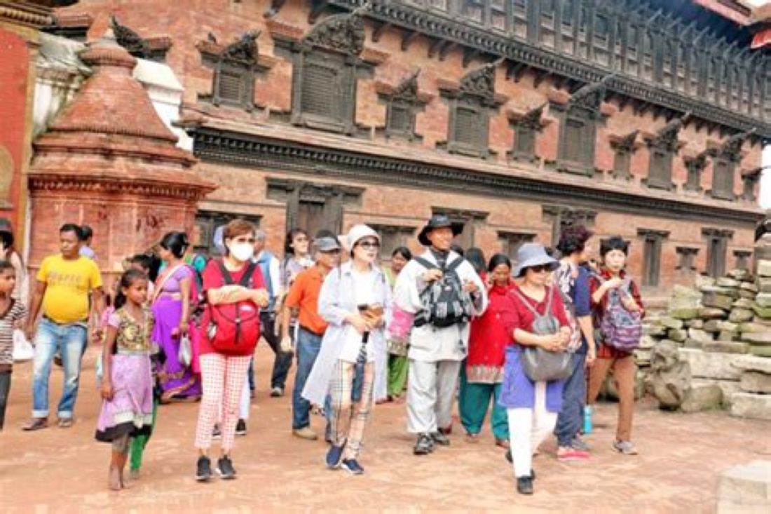 More than Eight lakh foreign tourists entered in nine months