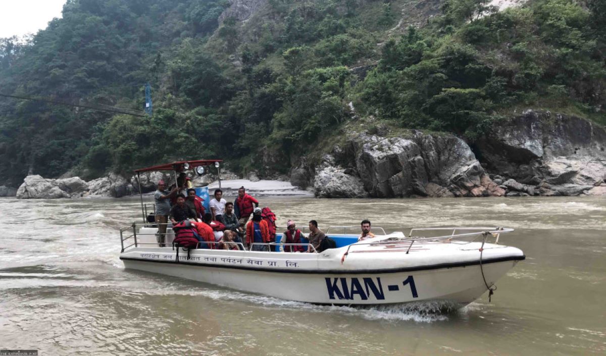 Saptakoshi river ‘Jet boat operators’ facing challanges, complain over lack of infrastructure