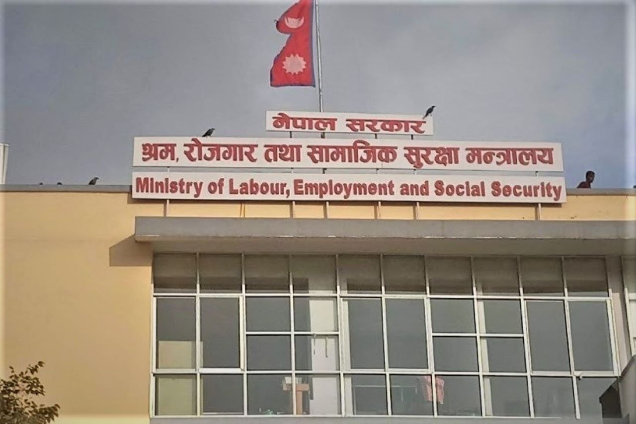 Temporary, contract employees now in social security fund