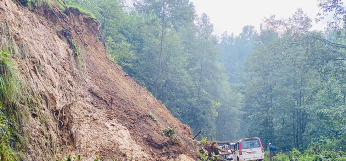 Besisahar-Chame road obstructed