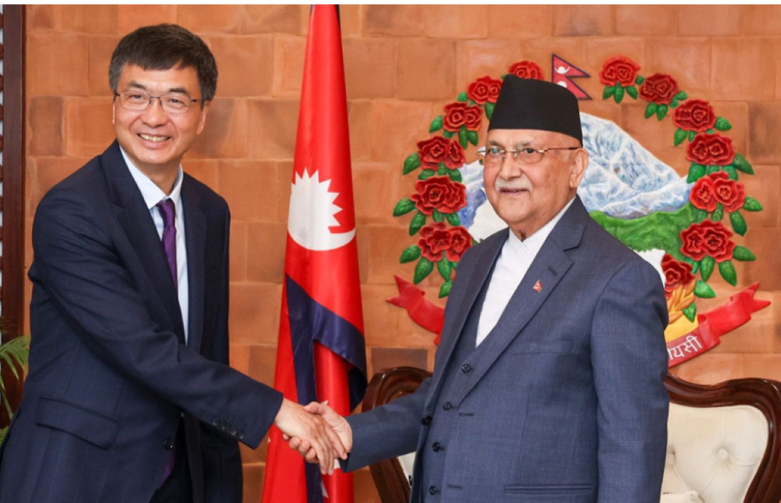 Chinese delegation pays courtesy call on PM Oli