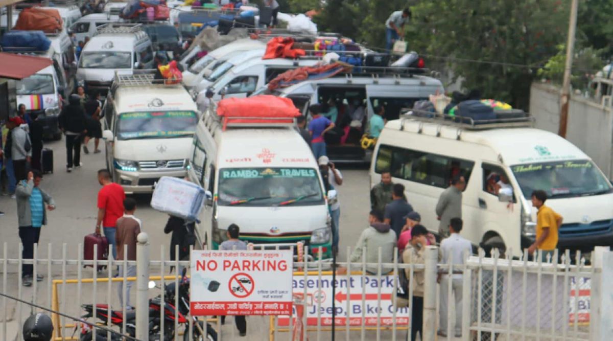 Nearly 200 thousand people leave Kathmandu Valley in five days