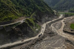 Vehicular movement along BP Highway, Mid-Hill Highway restricted during night