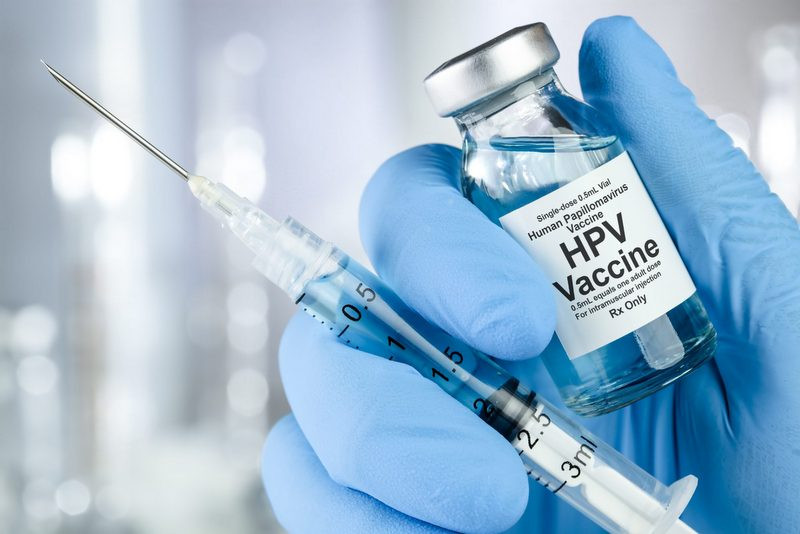 237,000 adolescent girls receive HPV vaccine against cervical cancer