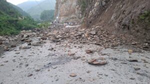 Narayangadh–Muglin road obstructed by dry landslide