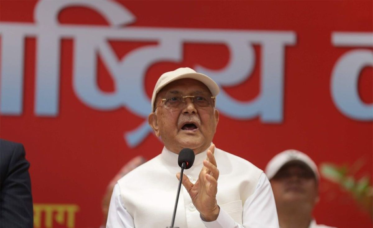 Army must not take sides between Balen and squatter communities, says UML chair Oli