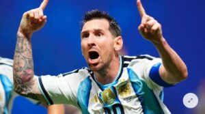 Lionel Messi’s Argentina script stunning comeback, storm into quarterfinals